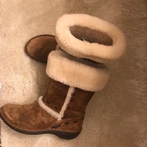 Uggs Australia suede boots